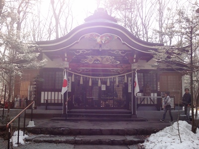 新屋山神社 (4).JPG