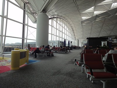 Hong Kong Airport_6.JPG